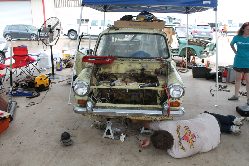 Illustration for article titled The Least Prepared Team In The History Of The 24 Hours Of LeMons